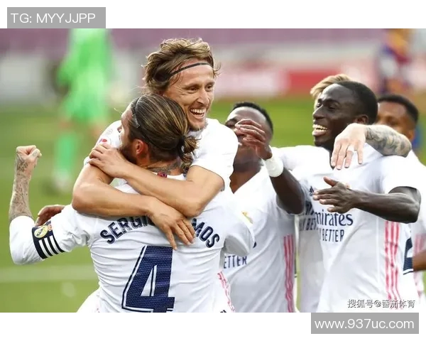 皇马与门兴激战回顾解说员深度解析精彩瞬间与战术对决 皇马与门兴激战回顾解说员深度解析精彩瞬间与战术对决