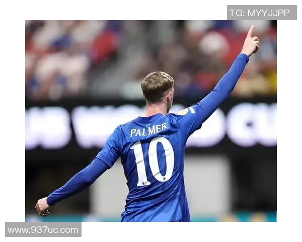 罗德里在足球赛场上的崛起与影响力分析：从青训到顶级球员的成长之路