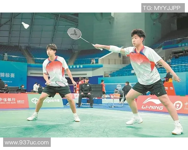 重庆羽毛球队在全国羽毛球速度排行榜中荣获第八名展现出强劲实力与潜力 重庆羽毛球队在全国羽毛球速度排行榜中荣获第八名展现出强劲实力与潜力